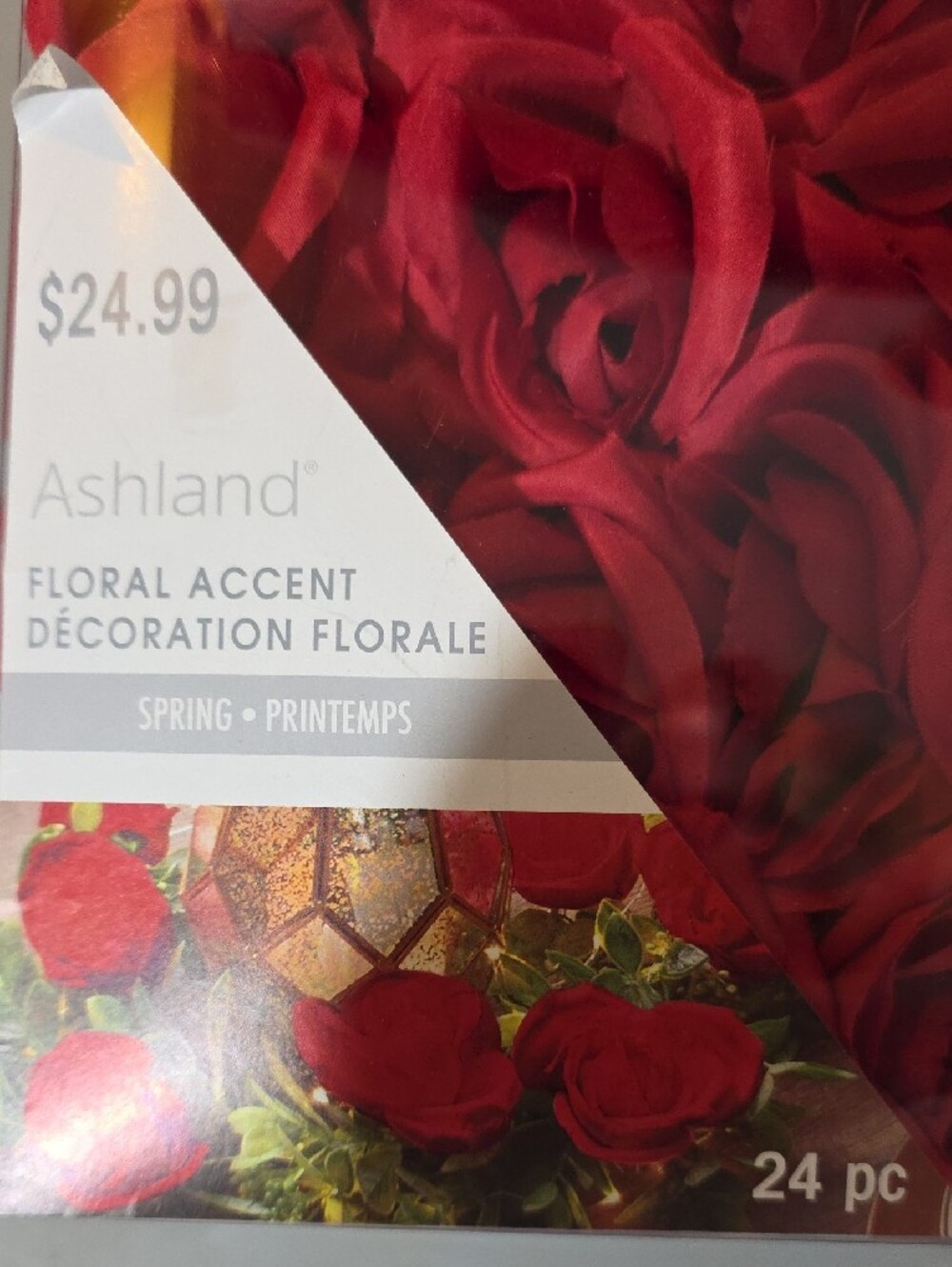 Ashland Red Fabric Rose Accent Clips - Pack - Picture 2 of 3